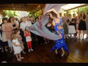 דפנה שחר רקדנית בטן לאירועים