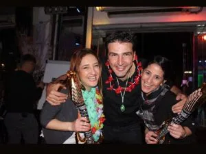 לצחוק פי שניים - פעילות ליום הולדת למבוגרים