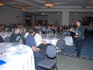 אסף ניסים - אמן חושים לוועדי עובדים