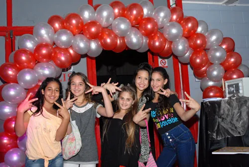 מועדון גליס - מועדון לבת מצווה