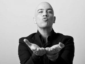 איתי התופעה - אמן חושים למסיבות