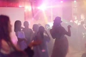 בחירת מועדונים לבת מצווה בתל אביב – מאמר 1 פברואר 28, 2021