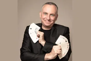 ויטלי אמן חושים מצחיק לאירועים