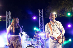 דאבל קאסט - להקה לחתונה - להקת קאברים לאירועים - בר/בת מצווה, אירועי חברה לעובדים, להקת קאבר מומלצת לחתונות.