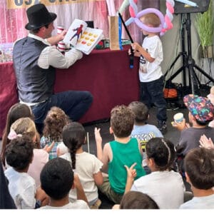 אילון הקוסם - קוסם ליום הולדת לילדים ונוער - מופע מצחיק לילדים