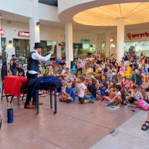 אילון הקוסם - קוסם לילדים ונוער - מופע מצחיק לילדים