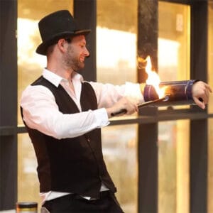 אילון הקוסם - קוסם ליום הולדת לילדים ונוער - מופע מצחיק לילדים