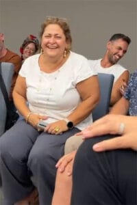 יודלה מודלה - מופע בידור וטלפתיה - הפעלות למבוגרים לימי הולדת, ערב גיבוש לעובדים.