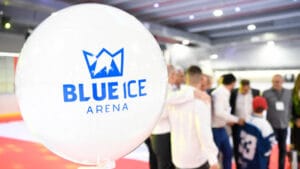 בלו אייס ארנה - יום גיבוש וכיף בהיכל הקרח - ODT על הקרח!